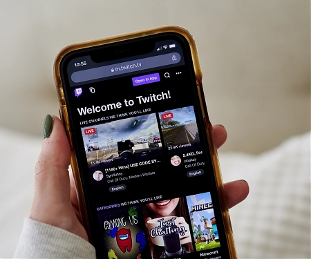 Stacked, The Web3 Version of Twitch, Raises $12.9M