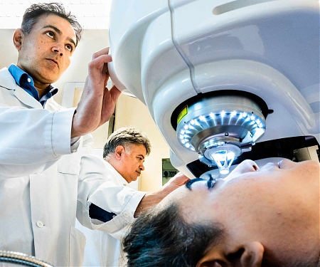 (Paper) Researchers Develop Bioengineered Cornea That Can Restore Sight