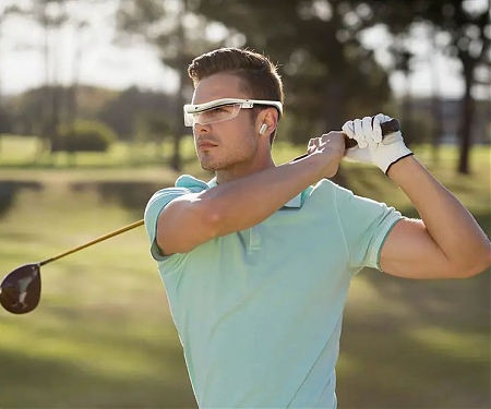HIO – A Set of AR Glasses Concept for Golfing