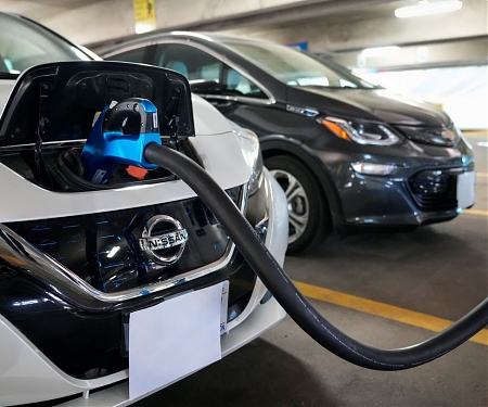 Lithium-Ion Batteries Made with Recycled Materials can Outlast Newer Counterparts