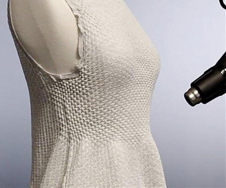 MIT's 4D-Knit Dress Changes Shape in Response to Heat