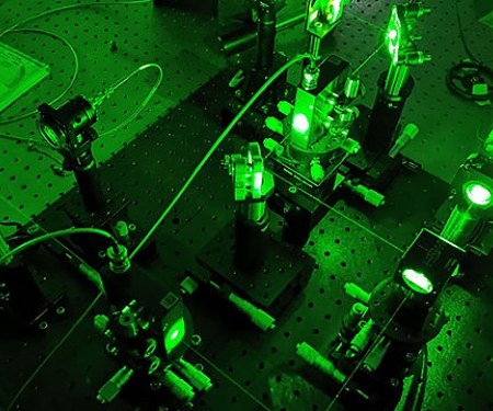 (Paper) New Holographic Camera Sees The Unseen with High Precision