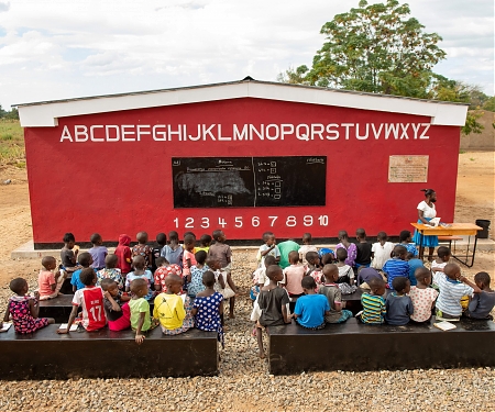 (Video) World’s First 3D-Printed School Opens in Malawi