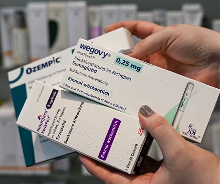 Eli Lilly's Zepbound Rises While Novo Nordisk's Ozempic Levels Off