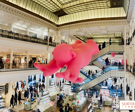 (Video) Philippe Katerine Invades Paris' Le Bon Marché with Massive Bubblegum Pink Sculptures