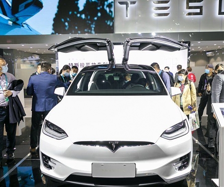 How Global Electric Car Sales Defied Covid-19 in 2020