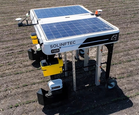 (Video) Solix Sprayer Agricultural Robot Autonomously Seeks and Destroys Weeds