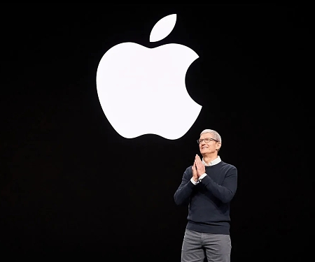 iPhone, Services Help Apple Weather Global Headwinds