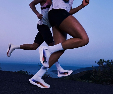 (Video) On Reveals LightSpray Super Shoe Technology