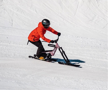 Sno-Go Carving Snow Bike Brings on the Carbon to Shed 12 Pounds