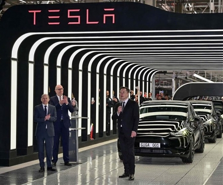 Elon Musk's Price War : Tesla Goes After America’s Top-Selling SUVs