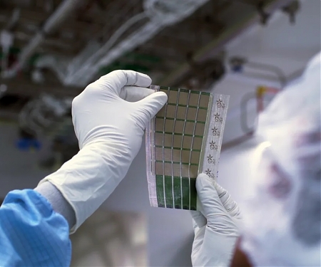 (Paper) MIT - Paper-Thin Solar Cell Can Turn Any Surface Into a Power Source