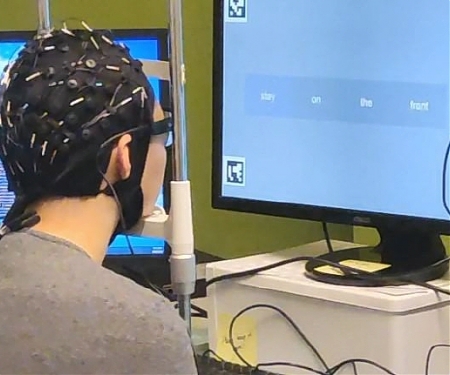 (Paper) DeWave : Discrete EEG Waves Encoding for Brain Dynamics to Text Translation
