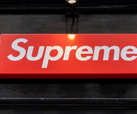 (M&A) Ray-Ban Maker EssilorLuxottica to Buy Supreme Brand for $1.5 Billion