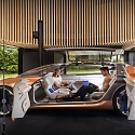 Renault's Symbioz Concept Gives Plausibility a Back Seat