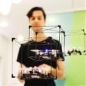 (Video) Fleets of Mini-Drones Form Airborne Lego Creations in Flight