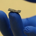This Chip Beams Images Onto The Brain to Help The Blind See Again