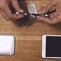 (Video) The Juicer : Phone-to-Phone Charging Cable