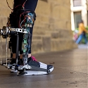 (Paper) A Robotic Exoskeleton Adapts to Wearers to Help Them Walk Faster