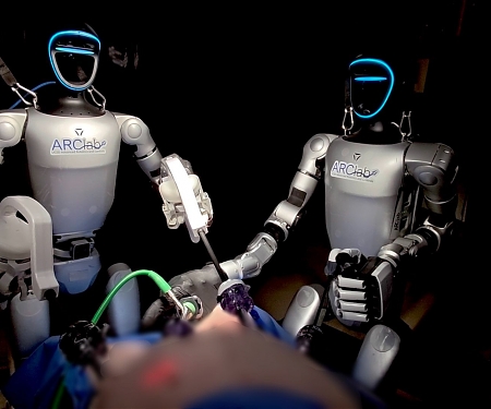 (Video) Surgeons Use Teleoperated Humanoid Robots to Perform Live Surgery – A World First.